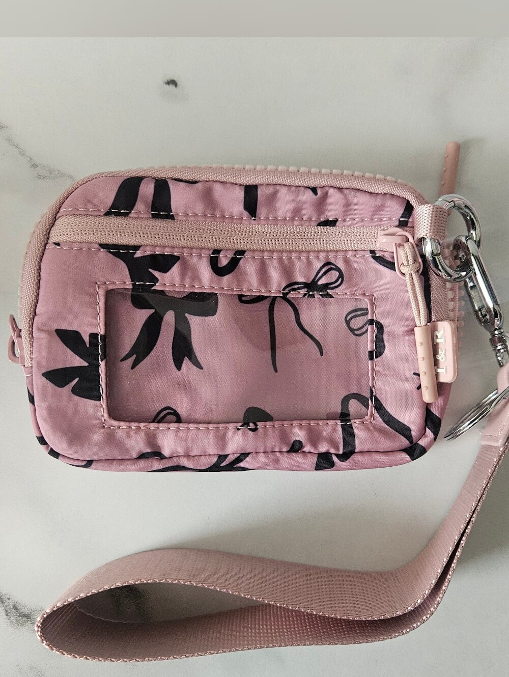 πBreast Cancer Awareness 18-Piece Bundle - Picture 14 of 16